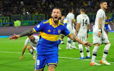 Boca venció a Patronato con un triplete de Benedetto y sumó su estrella 74