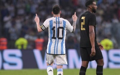 Messi alcanzó los 100 goles con la camiseta de la Selección Argentina y rompió un nuevo récord