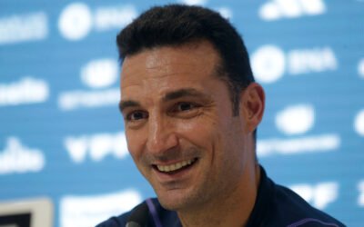 Scaloni: «Los jugadores son una prolongación de la gente en la cancha»