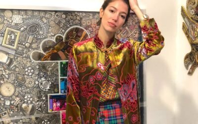 Elisa Insúa, la argentina que utiliza los desechos para hacer arte