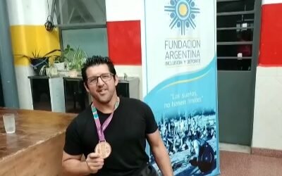 Es multicampeón argentino y creó una fundación