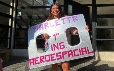 Tiene 23 años, se convirtió en la primera ingeniera aeroespacial de Argentina y sueña con trabajar con la Fórmula 1