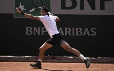 Tomás Etcheverry se clasificó a la tercera ronda de Roland Garros