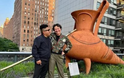 El artista argentino Gabriel Chaile presentó una escultura en Nueva York
