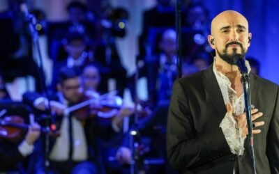 Abel Pintos grabó versiones de himnos patrios para un nuevo disco