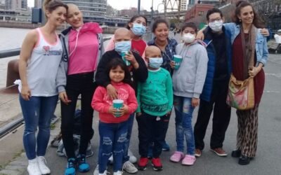 Creó la Fundación “Sonrisas del Corazón” para cambiar su dolor en amor para los chicos