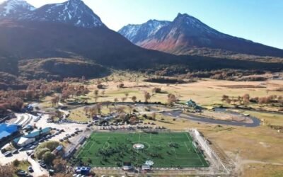 La cancha de fútbol en el fin del mundo