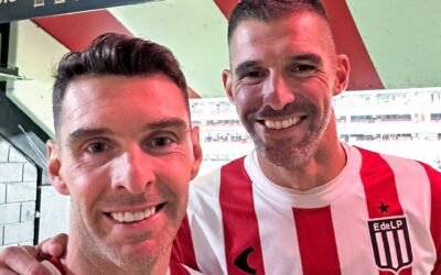 La emotiva despedida de Andújar y Boselli de los hinchas de Estudiantes