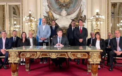 El presidente Javier Milei anunció el DNU que desregula la economía