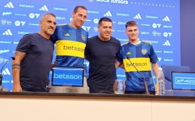 Boca presentó a sus dos refuerzos para este año