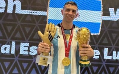 Dibu Martínez: «Si hay algo que me falta en la Selección es ganar los Juegos Olímpicos»