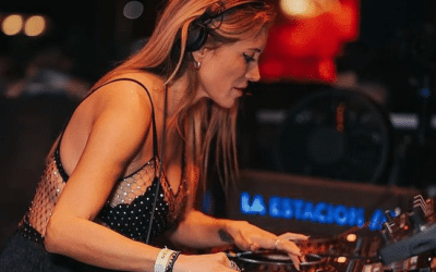 La doctora que combina su pasión por la medicina con su trabajo de DJ