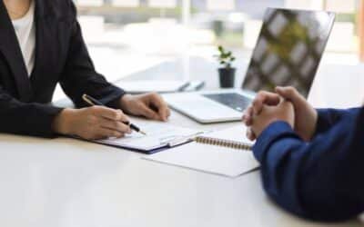 Búsqueda laboral: las claves para potenciar tu currículum vitae