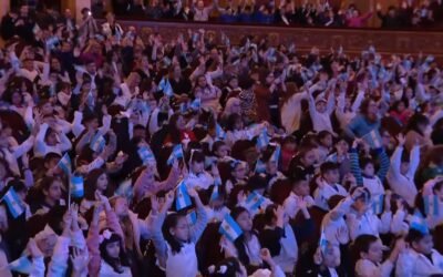 En el Teatro Colón, más de mil estudiantes realizaron la promesa a la bandera