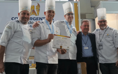 Dejó su oficio de colectivero para convertirse en uno de los mejores heladeros del país