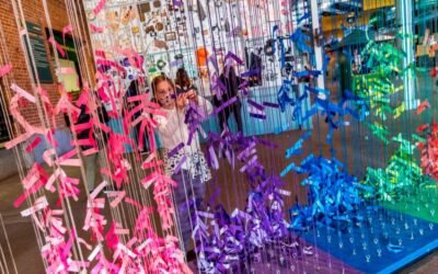 Aprender sobre naturaleza, estrellas, historia y arte jugando en vacaciones