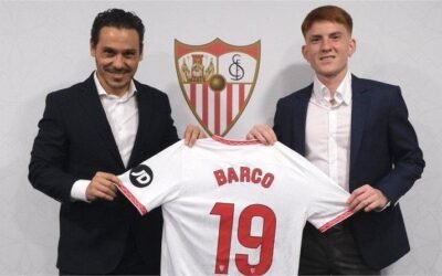 Referencia a Bilardo y guiño a los argentinos: Valentín Barco fue presentado en Sevilla