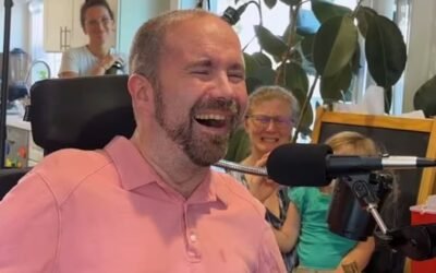 Gracias a un sistema informático, un paciente con ELA recuperó el habla