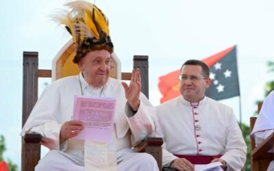 El encuentro del papa Francisco con argentinos en Papúa Nueva Guinea