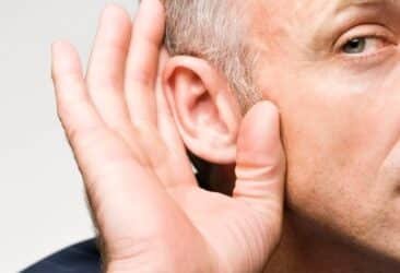 Tecnología al alcance: transforman airpods en audífonos