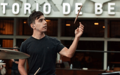 Gudy Prada, el baterista argentino que se graduó en la universidad de música más grande del mundo
