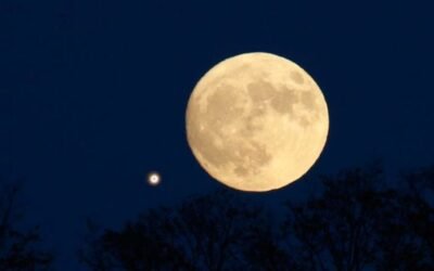 Desde Argentina se podrá ver la conjunción entre la Luna y Saturno