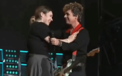 El gran gesto del cantante de Green Day con una fanática en pleno concierto