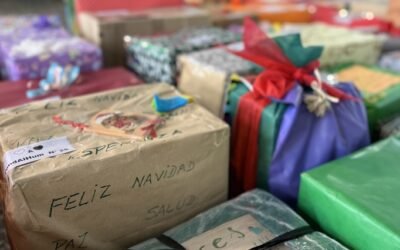 Comenzaron a armar las cajas navideñas solidarias