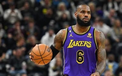 LeBron James cumple 40 años: el argentino que alcanzó el mismo récord y los jugadores más longevos de la NBA