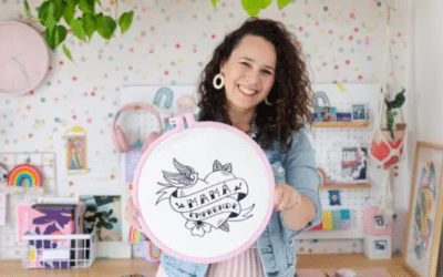 Fue despedida estando embarazada y creó una plataforma para mujeres emprendedoras