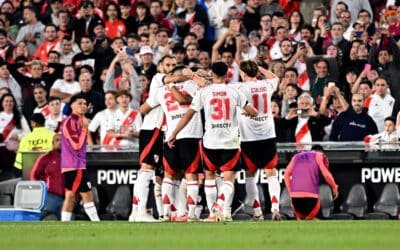 River aplastó a Rosario Central y se metió en la Copa Libertadores