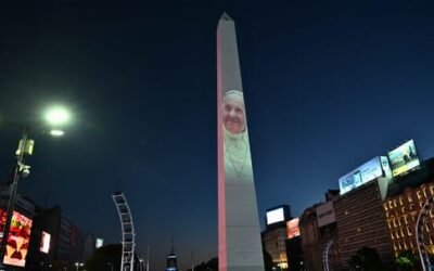 Papa Francisco: el homenaje en el Obelisco y cómo está su salud actualmente