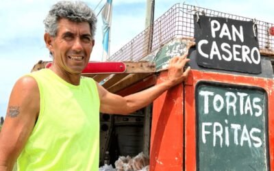 Tiene 60 años y se destaca en el atletismo de manera particular