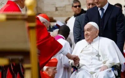 A pesar de no brindar la misa, el papa Francisco preparó las medicaciones para el Viernes Santo