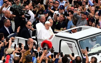 El papa Francisco, presente en la misa del Domingo de Pascua