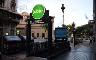 Proponen renombrar una estación de subte en homenaje al Papa Francisco