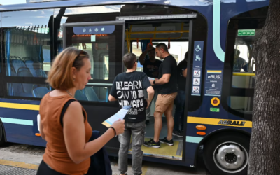 Empezó a funcionar la primera línea de buses eléctricos de CABA