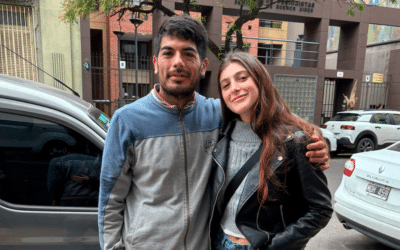 Se recibió de abogada y decidió festejar con el trapito que confió en ella