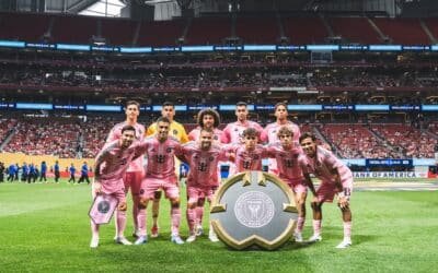 Con Messi a la cabeza, los futbolistas argentinos buscan la clasificación en el Mundial de Clubes