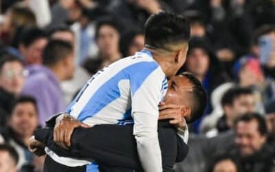 Con uno menos, Argentina rescató un empate ante Colombia