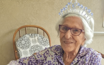 Compró todos los diarios para que su abuela se entere del título de Platense