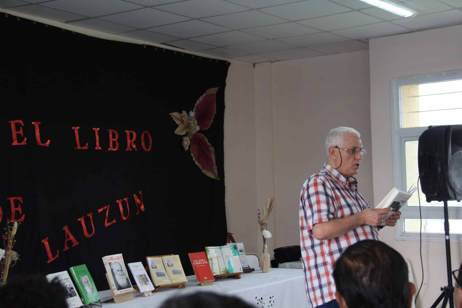 Presentación del libro en Santa Elena, Chaco