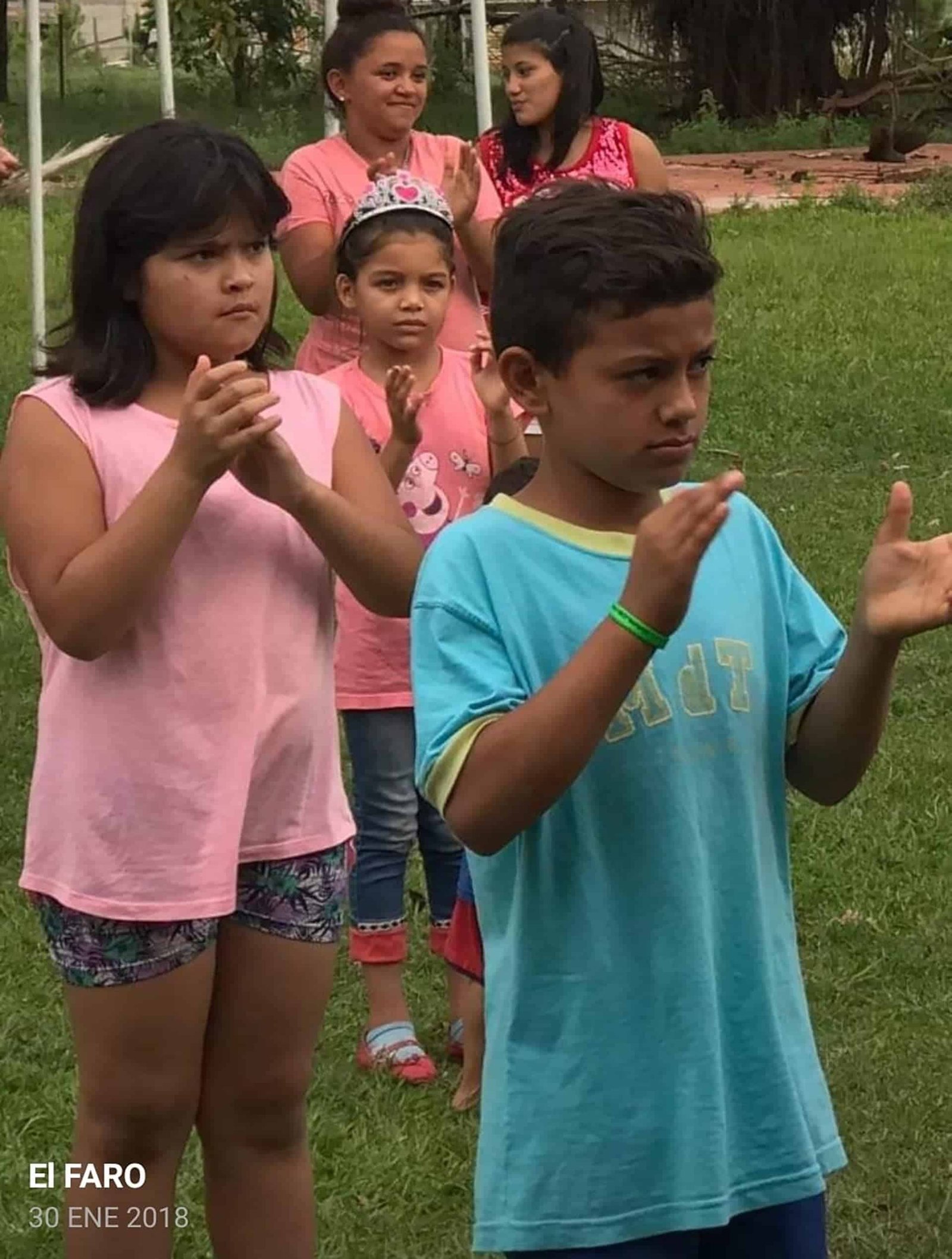 La primera infancia de Samuel y sus hermanos estuvo marcada por las necesidades y la violencia paterna.