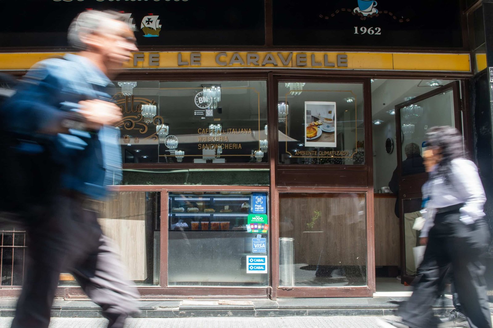 El café abrió en 1962, fundado por una familia italiana.